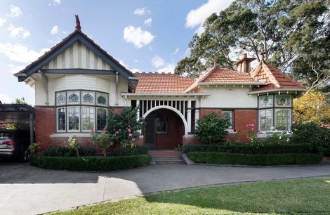 Hilda House