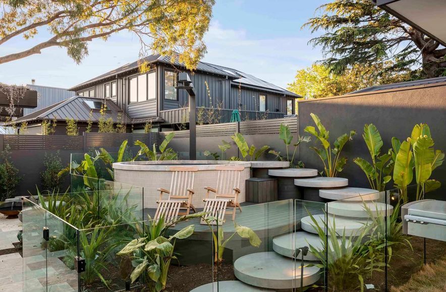The Block House 1 - Kyle & Leslie