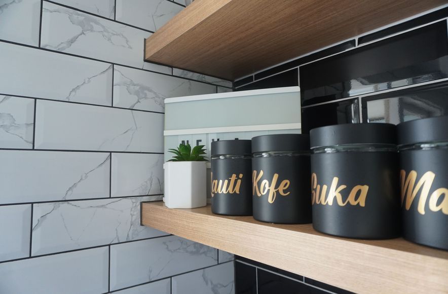 Renovating a 40 year
old Family Kitchen