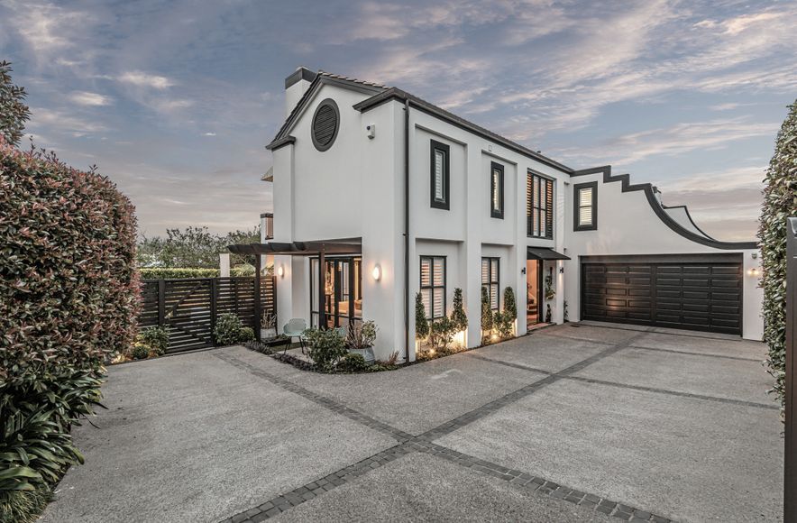 Interior renovation to modernise a St Heliers home