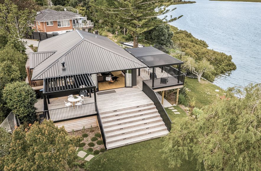 Coastline hide away