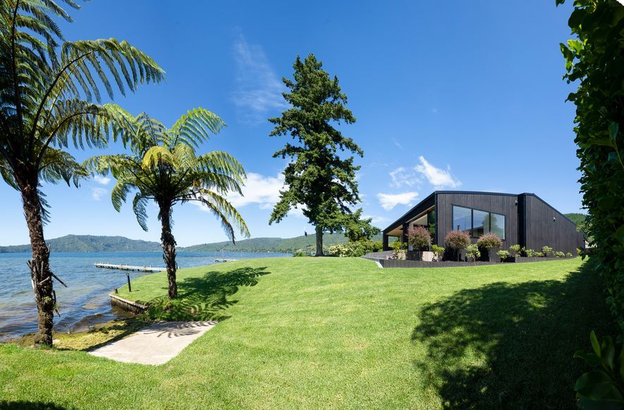 Wharetoroa Lakehouse