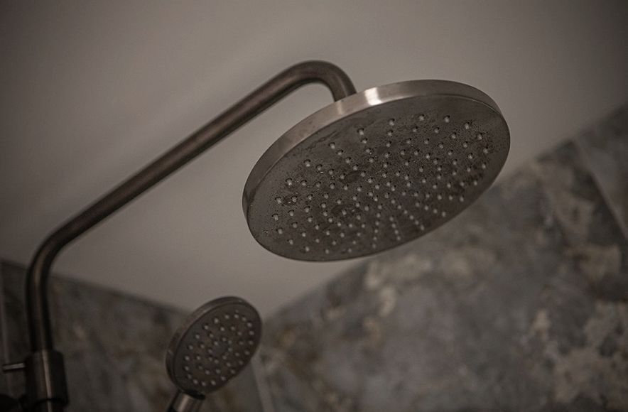 Iron & Bold Apartment Bathroom