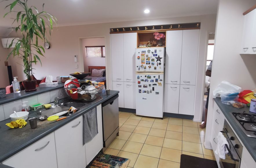 Refreshed Kitchen At Mt Roskill