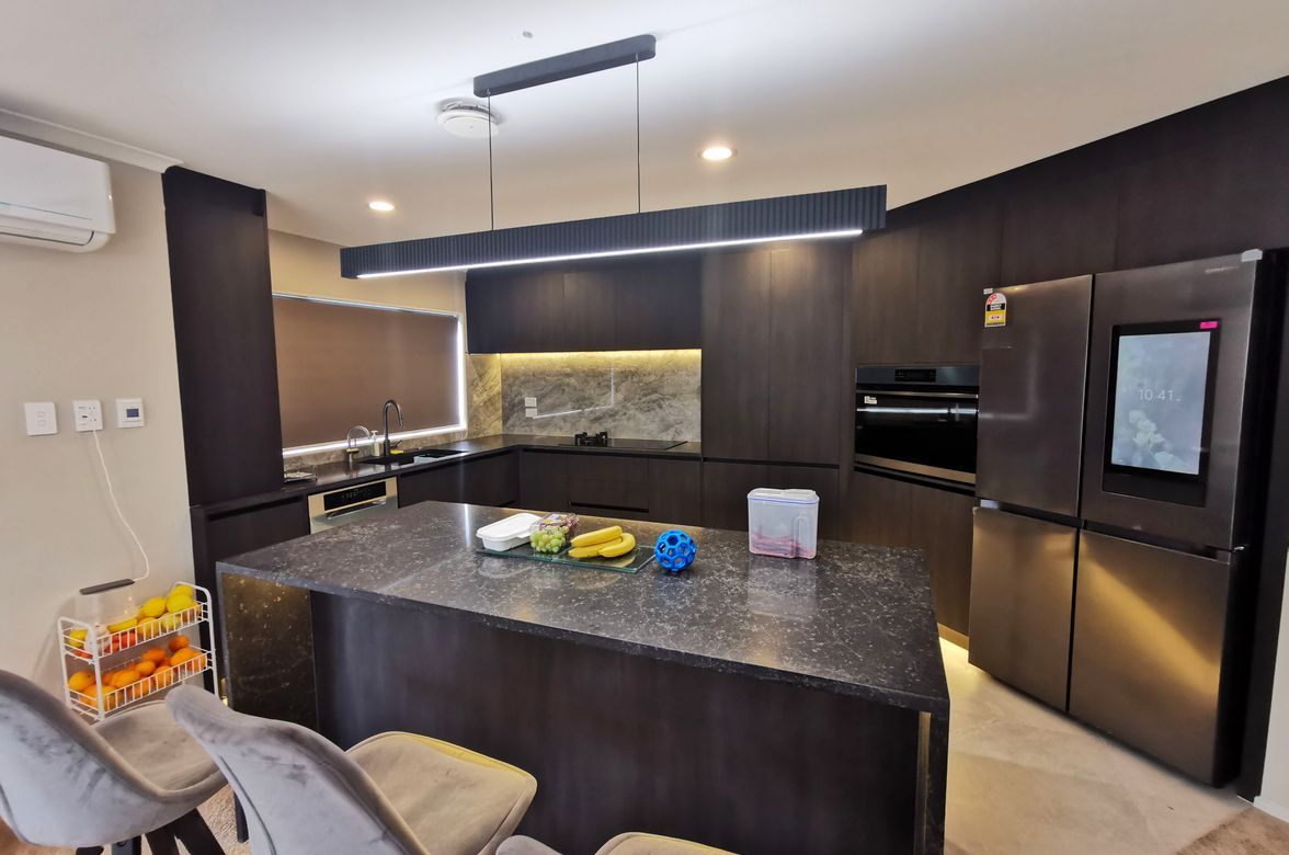 Opulent Harmony – East Tamaki Kitchen & Flooring Renovation