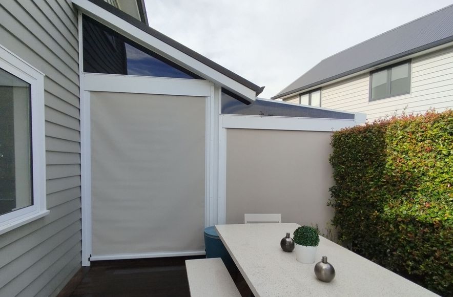 Flat Rectangle Canopy With Ziptrak® Outdoor Blinds And Fixed Louvre Panels In Karaka