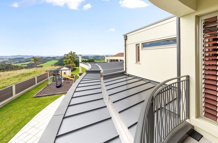 Vive La Renovation - Smart Tray Standing Seam Roofing