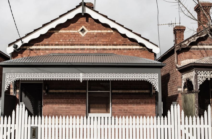 Newton Parade, Moonee Ponds