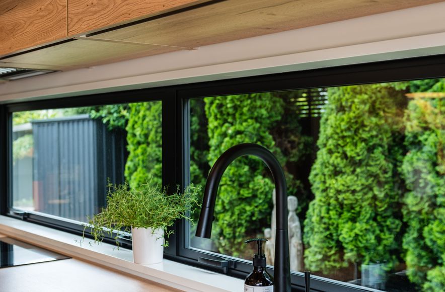 Black Touch | Sierra Oak Renovation Transformation
