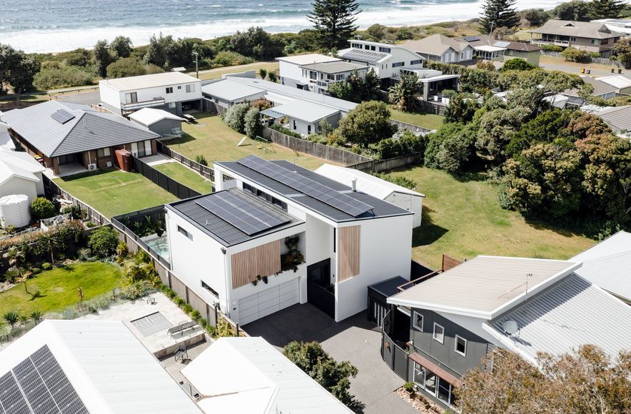 Werri Beach - QBC Constructions & Kibbin Design