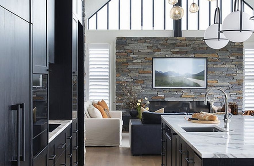 Riverhead Home