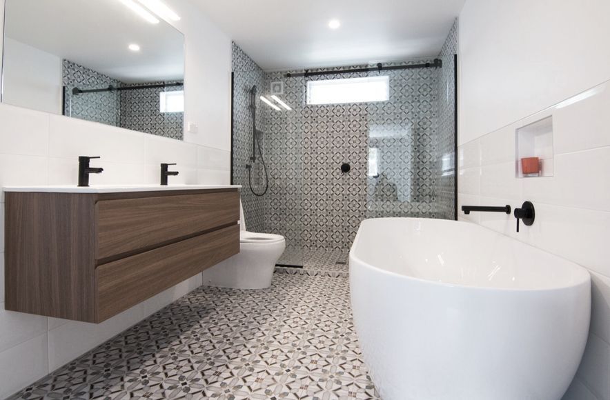 Coastal Views And Open-plan Living In Takapuna, Auckland