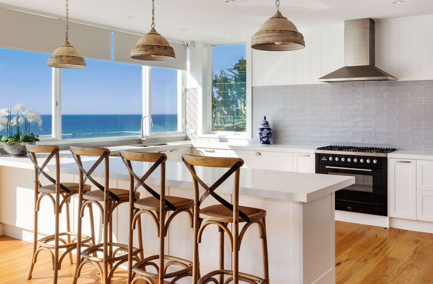 Hamptons Kitchen, Palm Beach