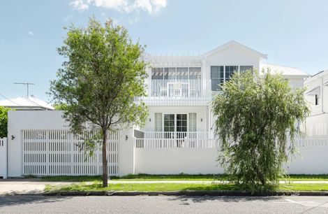 Lindsay House - Hawthorne