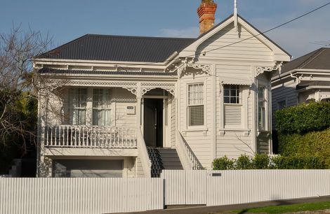 Ponsonby Villa
