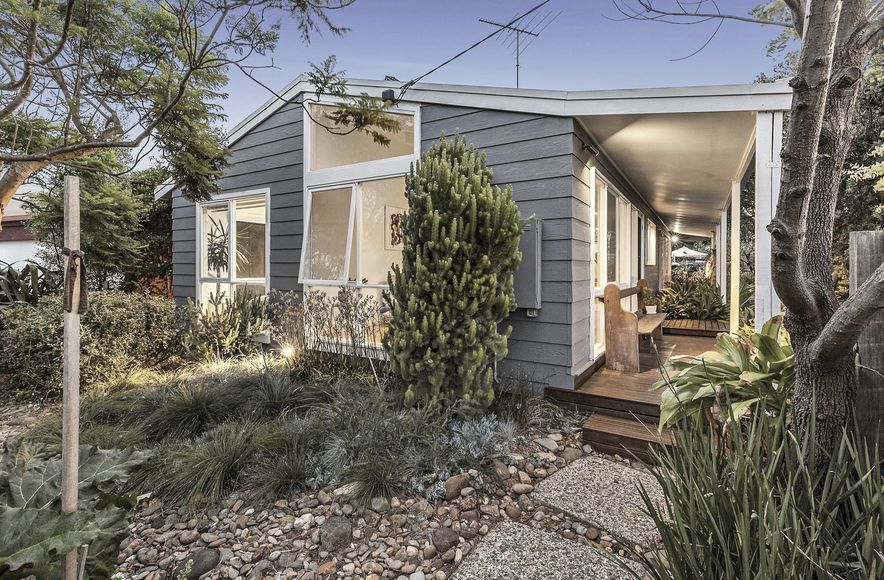 This is Larry, Barwon Heads