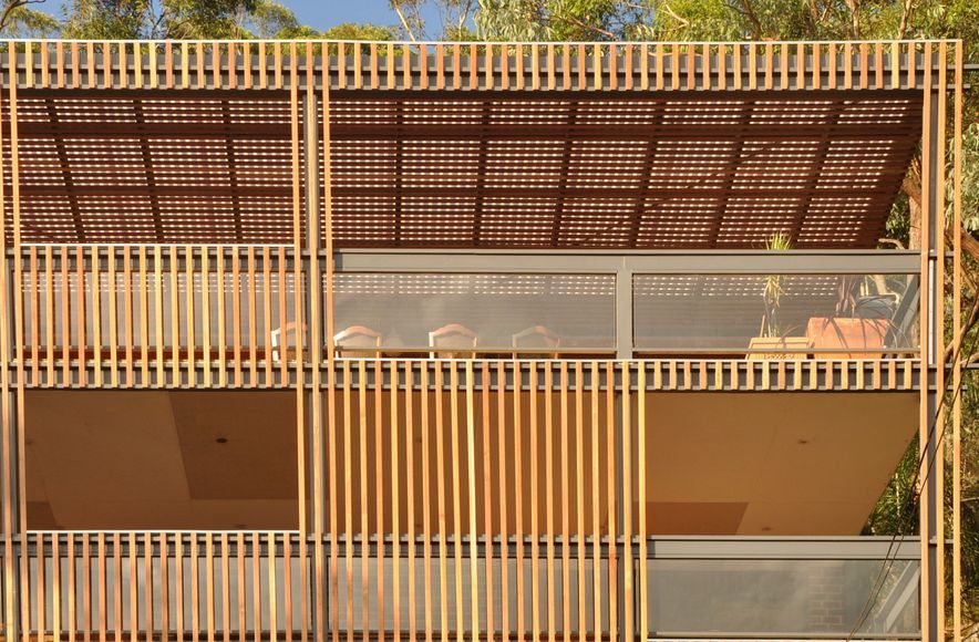 Western Sunshade