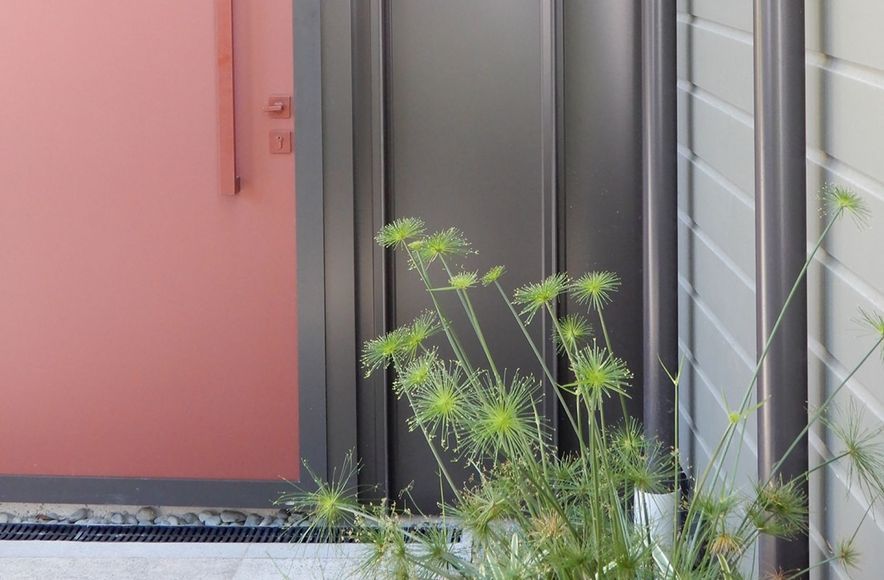 Ponsonby Urban Oasis - Angle / Standing Seam Wall Cladding - Colorsteel