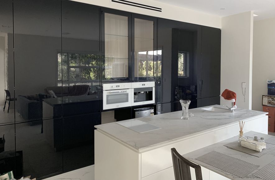 Larnock Avenue, Pymble