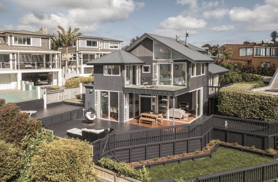 11 Calder Place