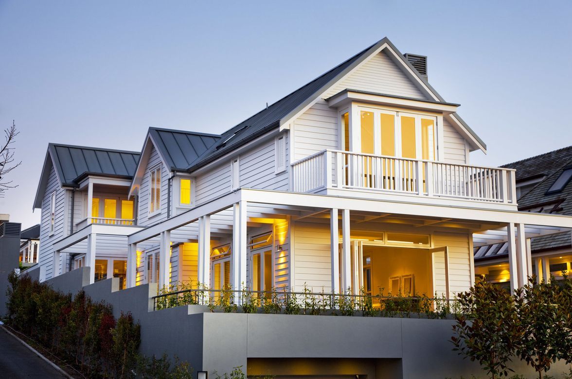 Sarsfield House