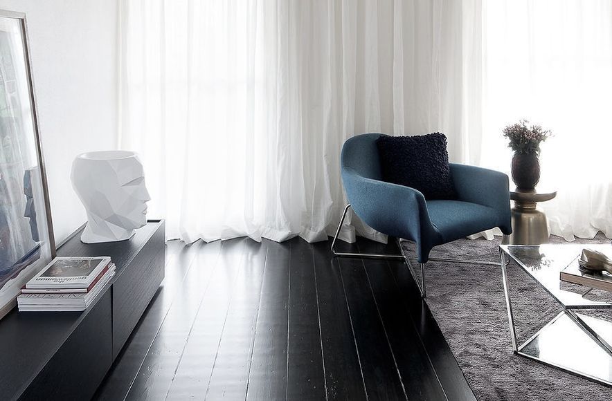 Contrast House