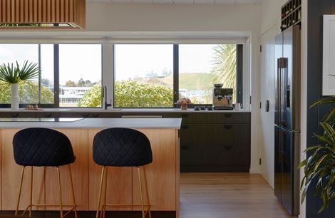 Mid Century Beach House, Glendowie