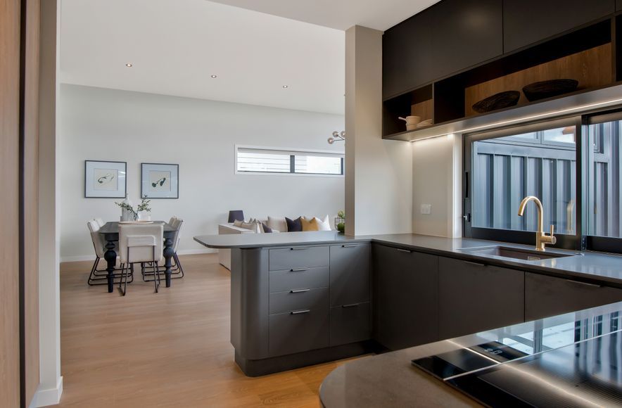 Curved Corners, Auckland