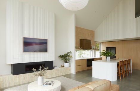 Elegant Kitchen and Living