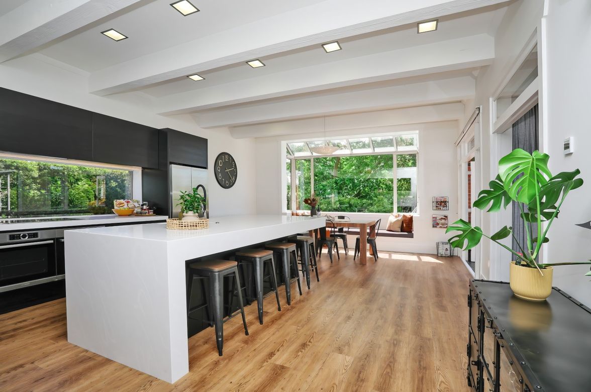 Tracey Residence