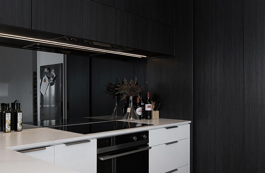 Dezignatek Dark Woodgrain Adds Drama