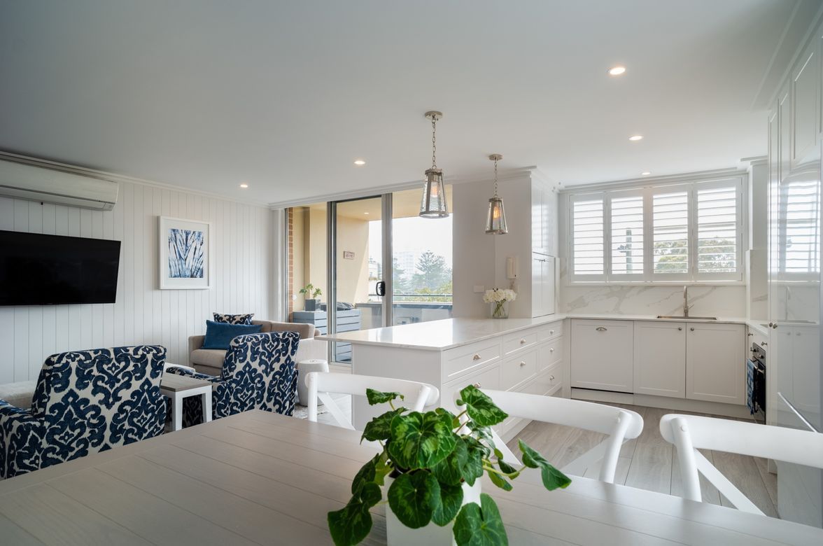 Giddings Ave Apartment