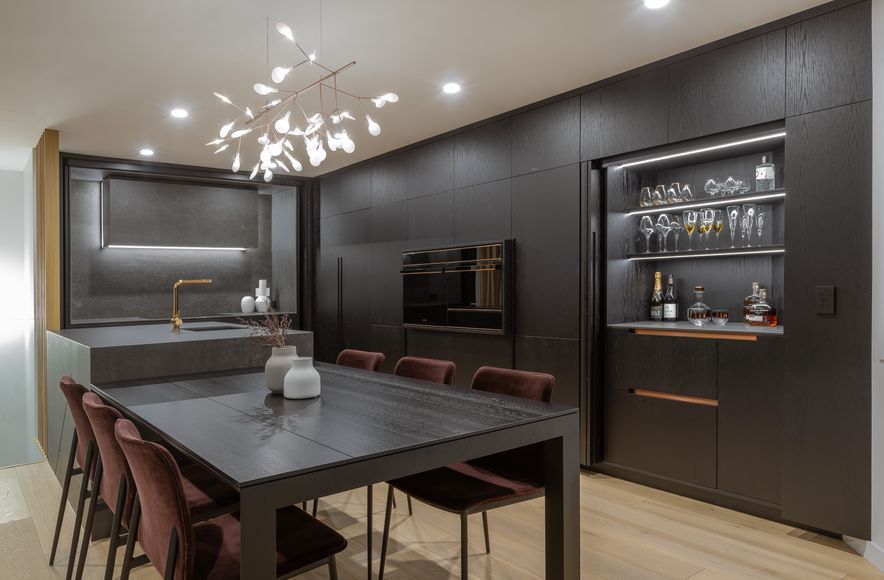 Art Veneer Kitchen Stunner