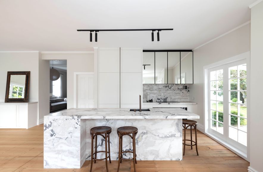Quarter Thorndon Cream melamine calms the drama