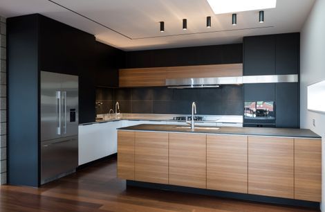 NZ Heart Rimu kitchen statement