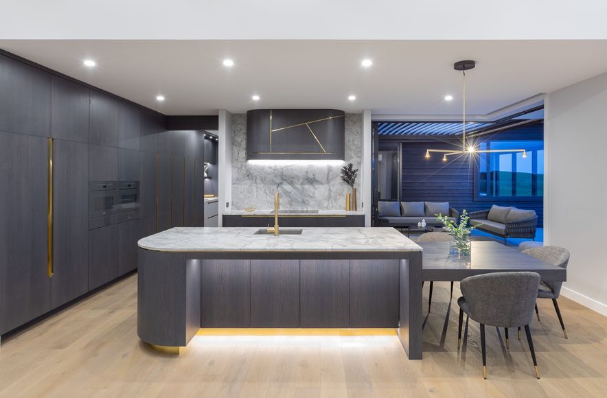 European flavour in veneer