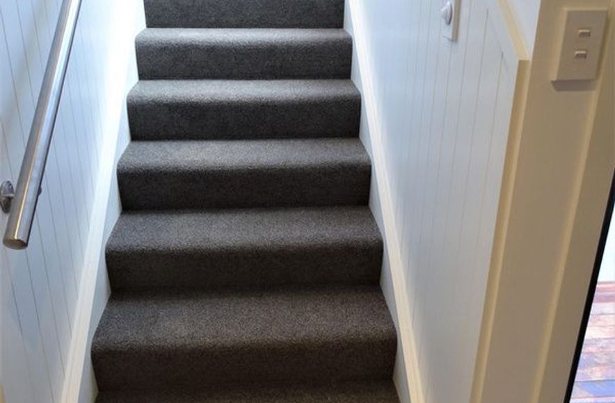 Albany St Kitchen & Stairs