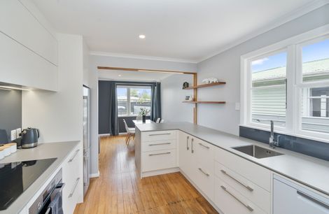 Tremaine Kitchen, Laundry & Scullery