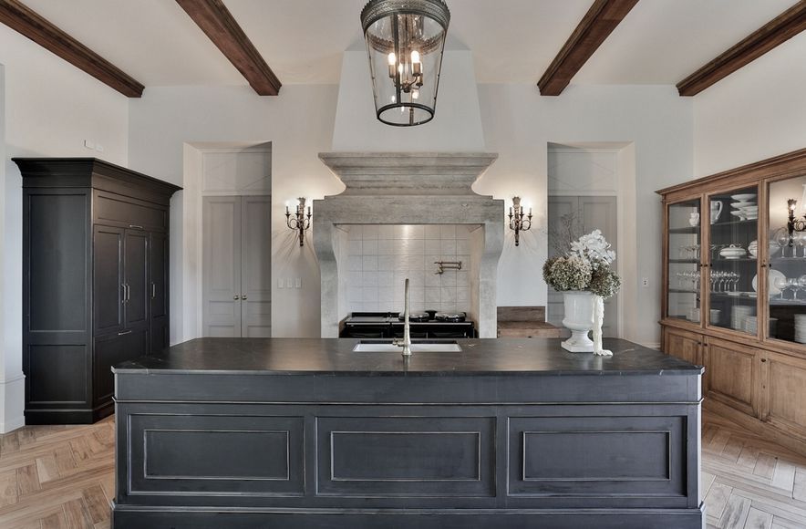 Grand Traditional Kitchen Project