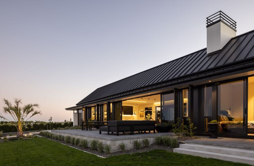 Lake View House