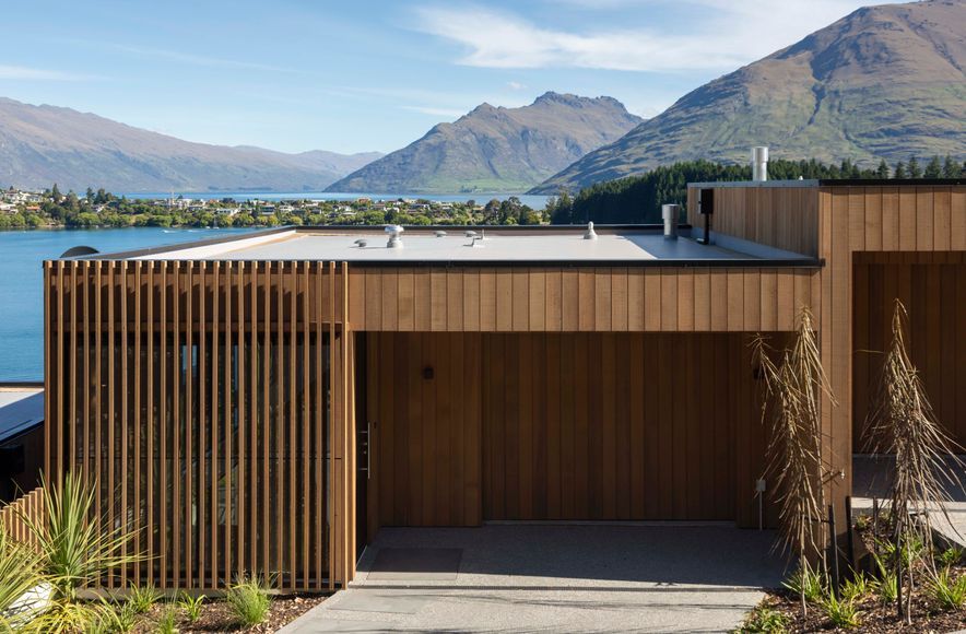 Lakeside Villa | Rohan Collett Architects