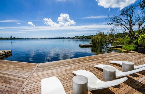 Lakeview House