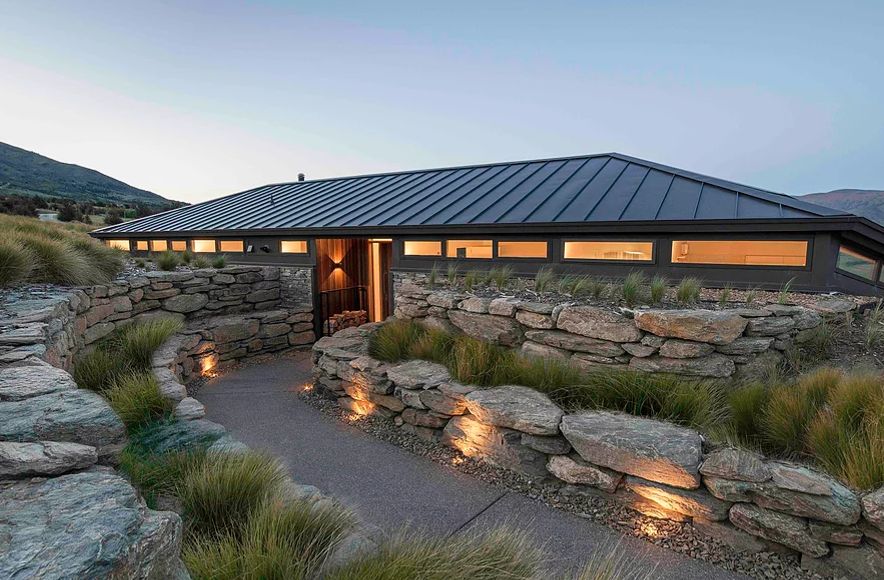 Rangi Kahu, Wanaka
