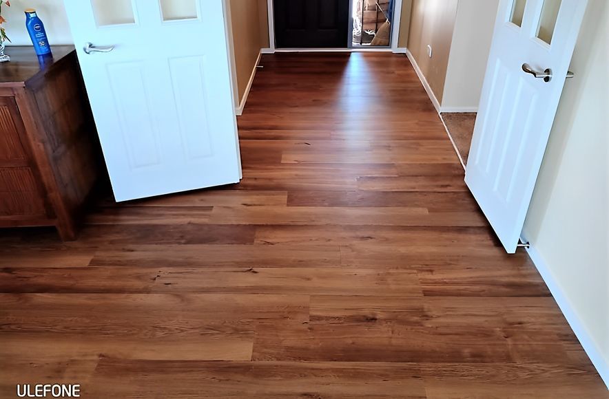 Vinyl Plank Floor
