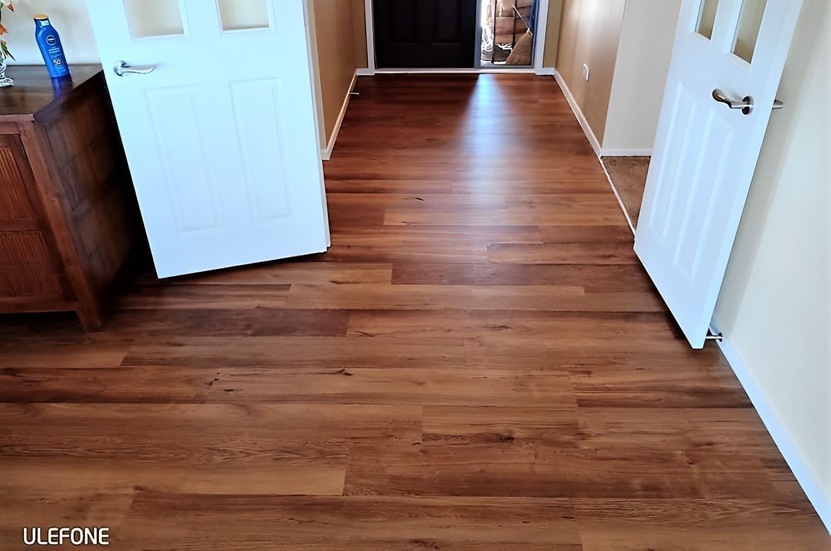 Vinyl Plank Floor