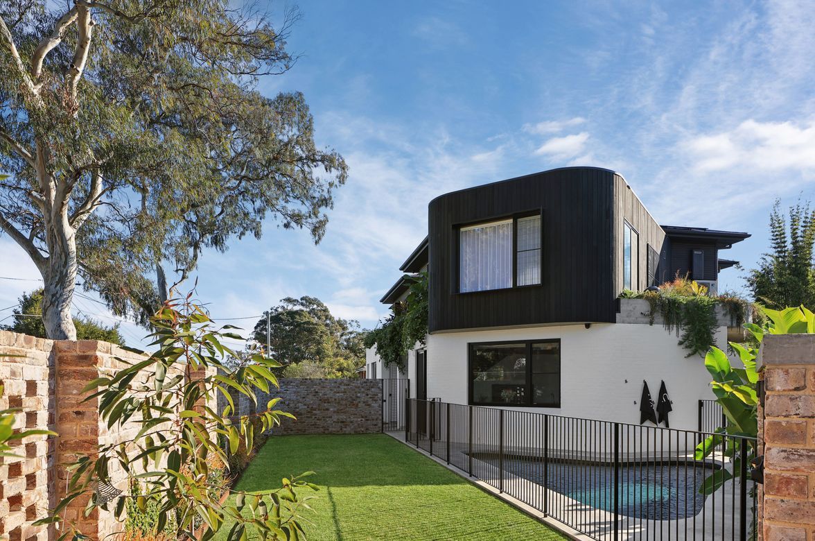 Partridge Avenue, Miranda