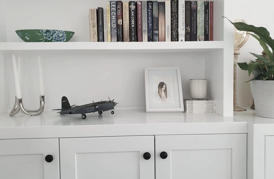 A Living Room of Good Character