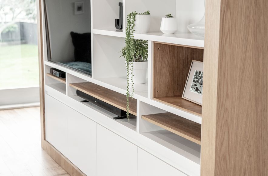 Fitted Bookshelf