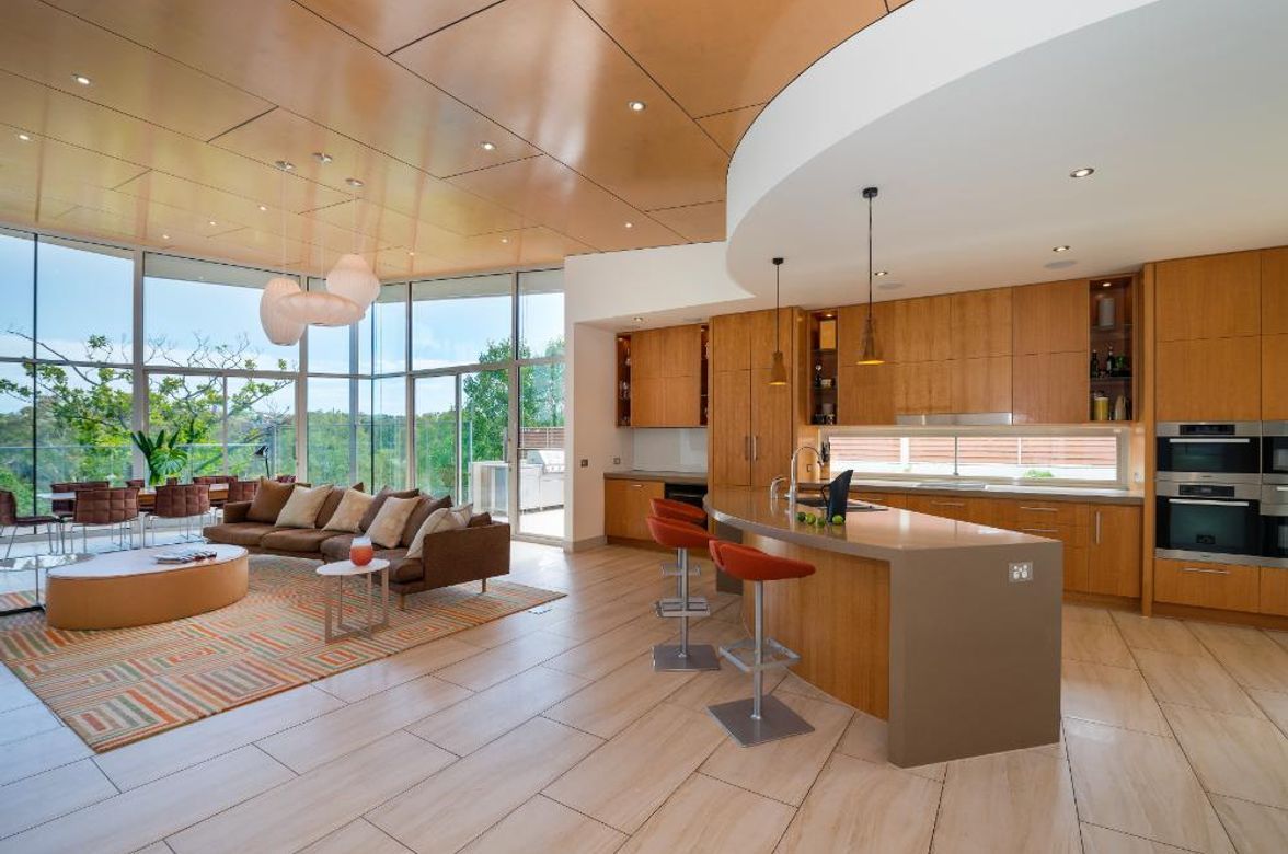Hawthorn Riverside House