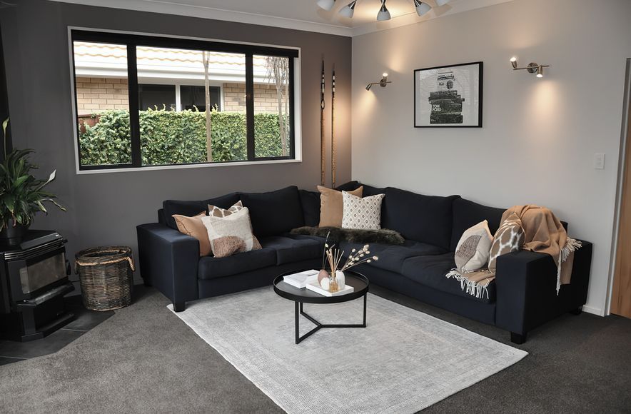 Home Staging - Forrest Park Drive